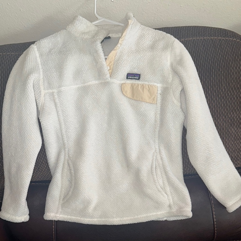 Patagonia White Fleece Sweater